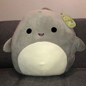 16 inch shark (Gordon)